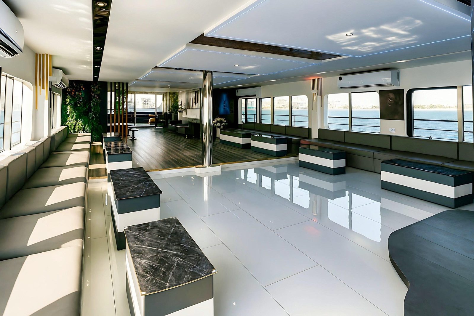 HOUSE BOAT private yacht in Dubai, preview photo 4