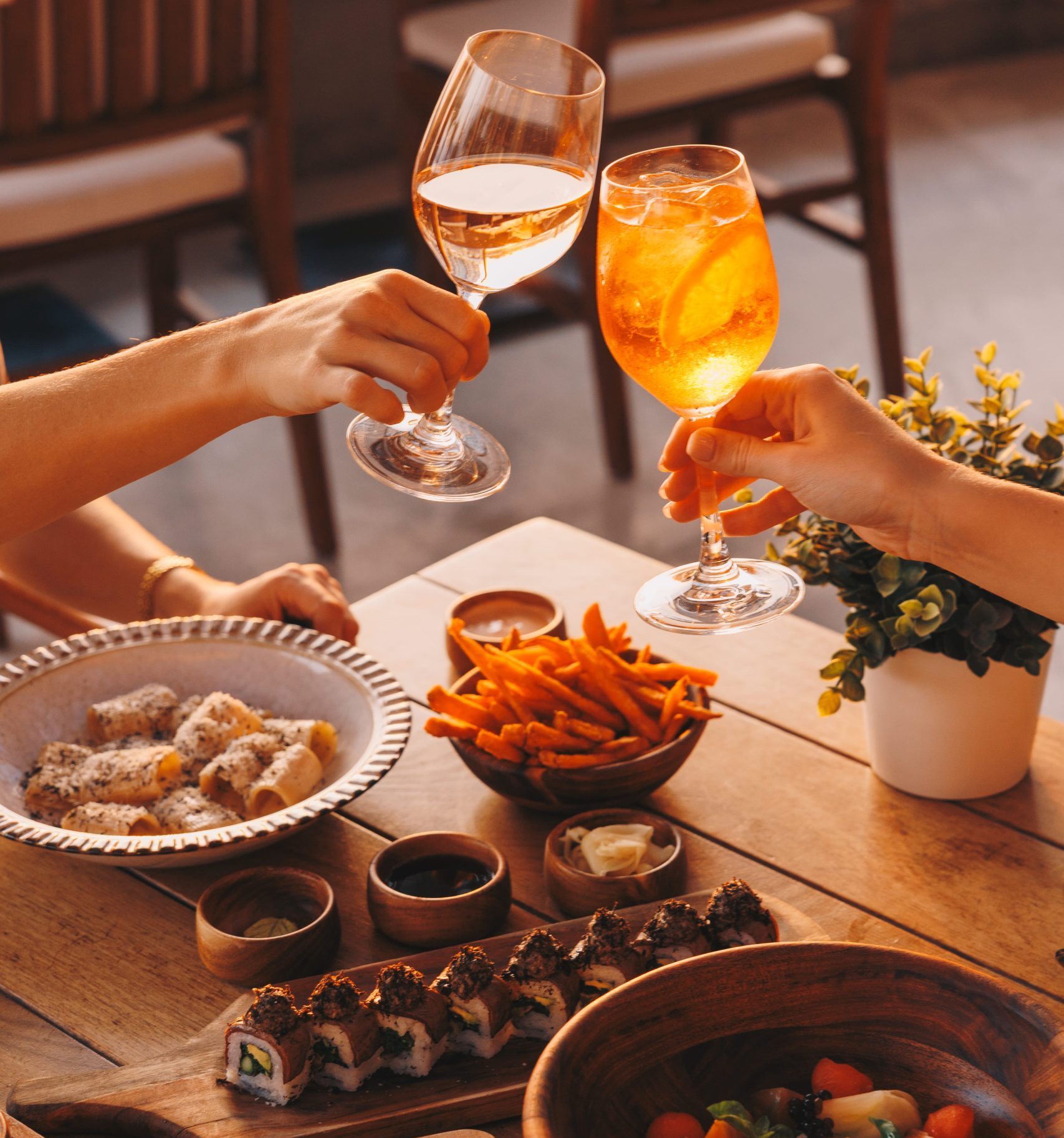 ULA — LADIES' NIGHT