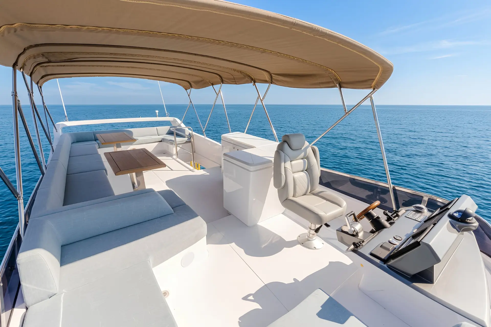 LUX53 CANOPY private yacht in Dubai, preview photo 2