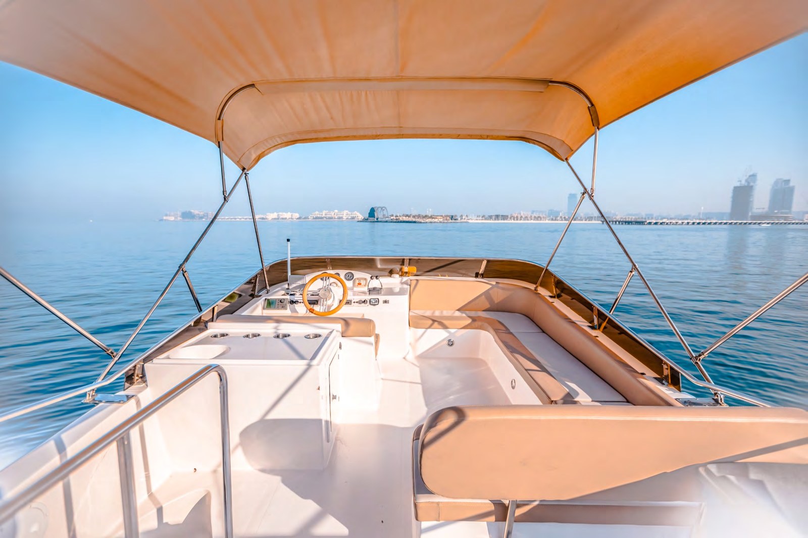 LUX50 private yacht in Dubai, preview photo 2