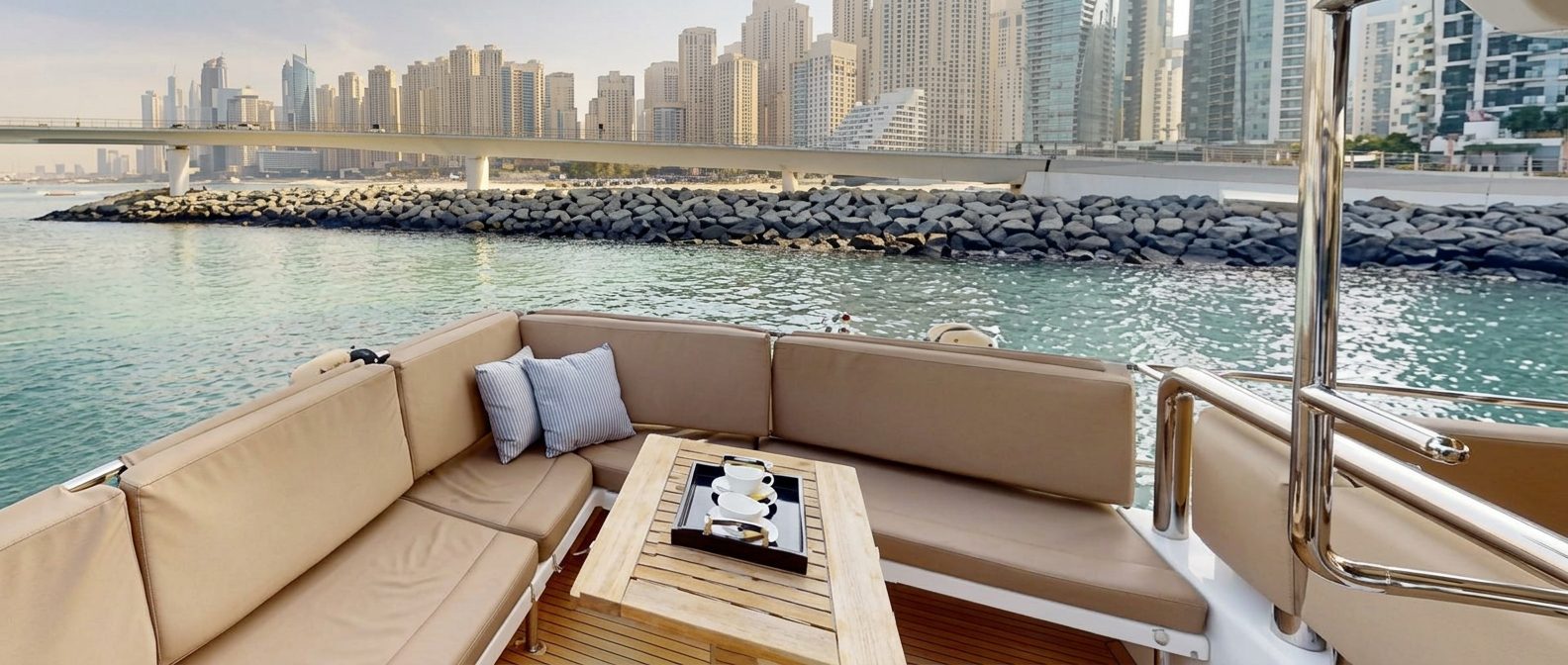 SUPERIOR + JACUZZI private yacht in Dubai, preview photo 4