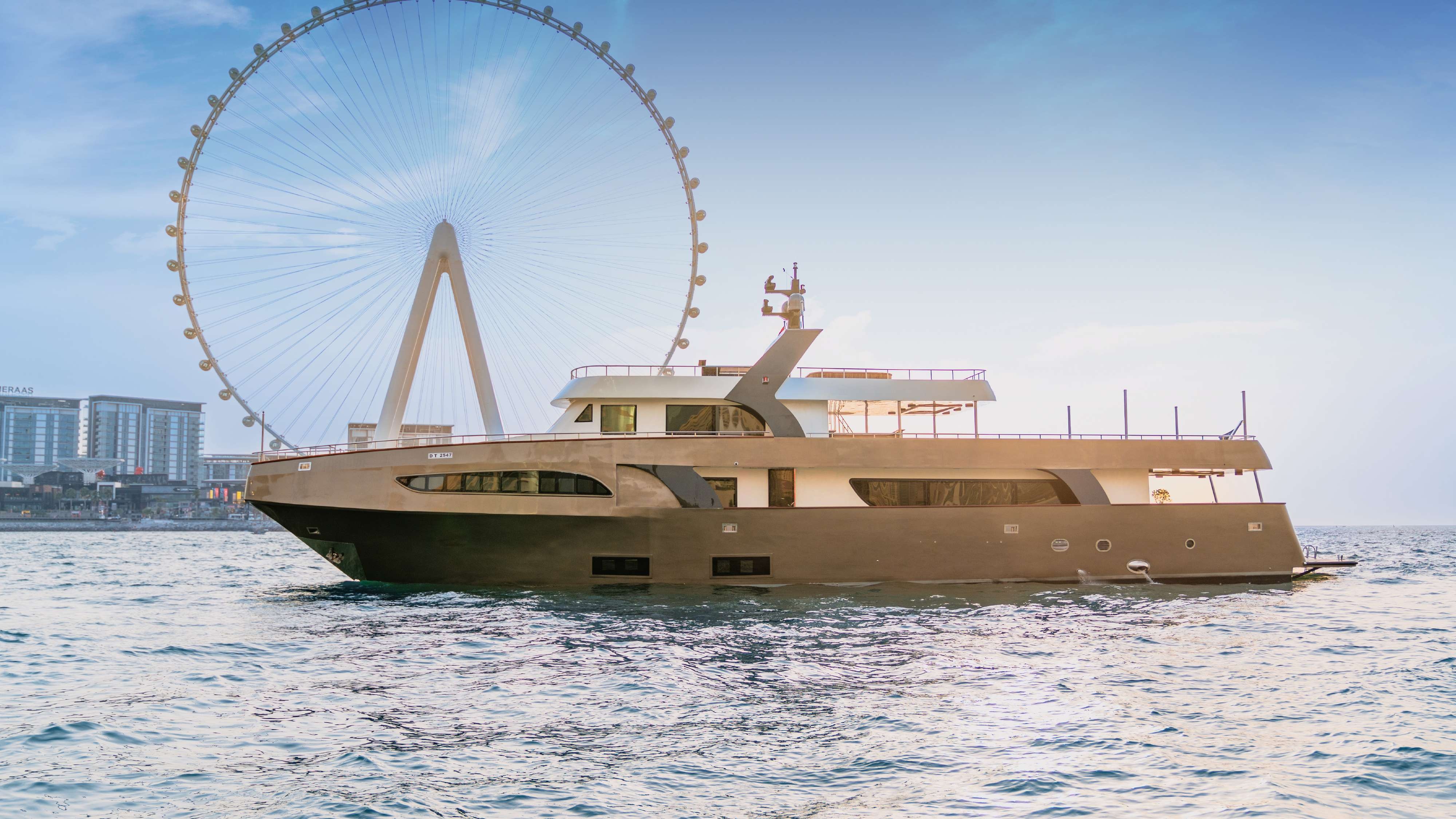 LUX151 private yacht in Dubai