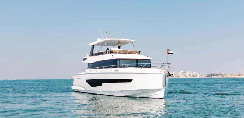 LUX62 private yacht in Dubai