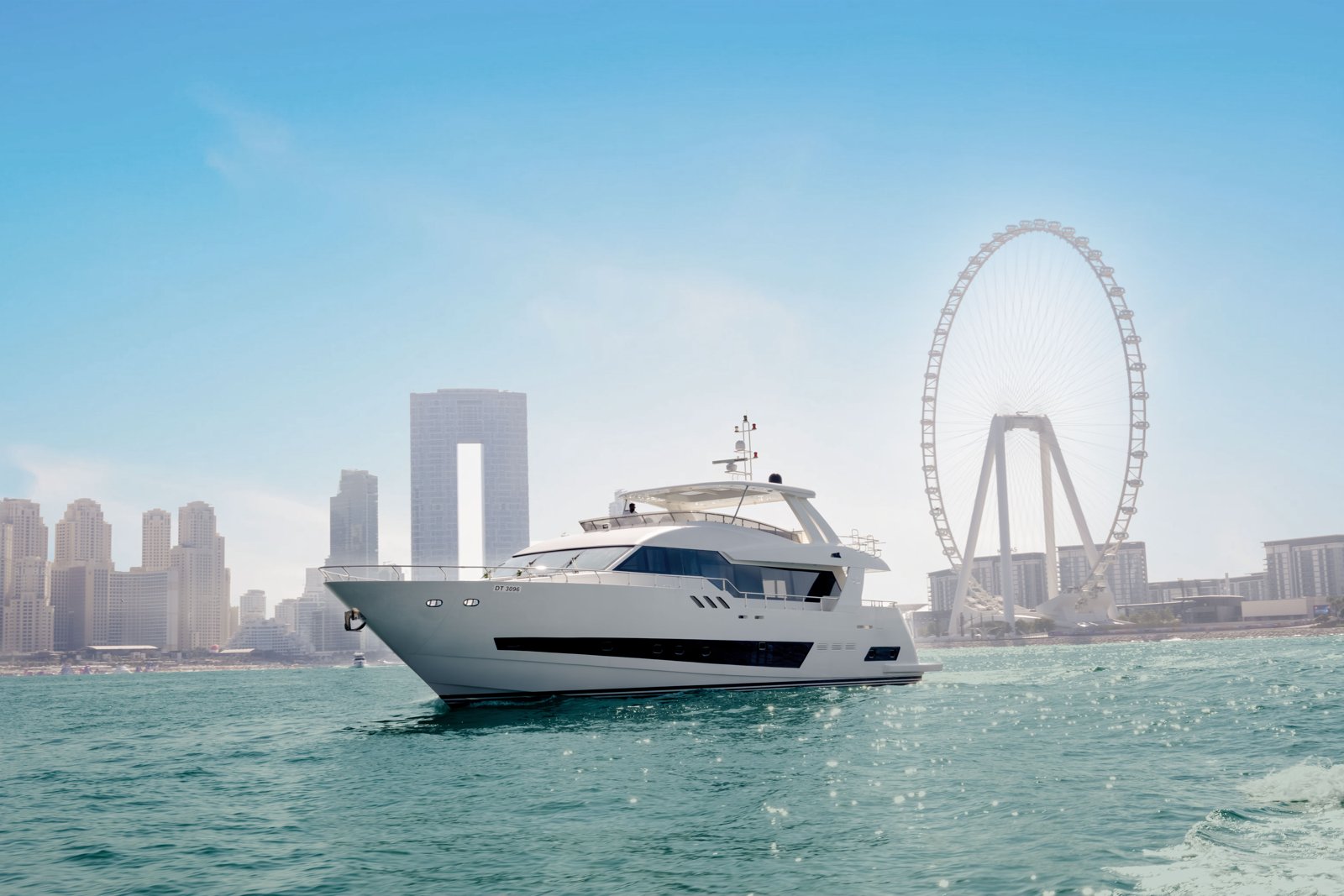 SOLARA private yacht in Dubai