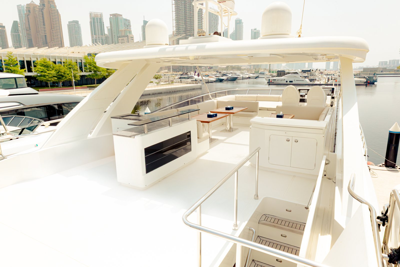 SOLARA private yacht in Dubai, preview photo 3