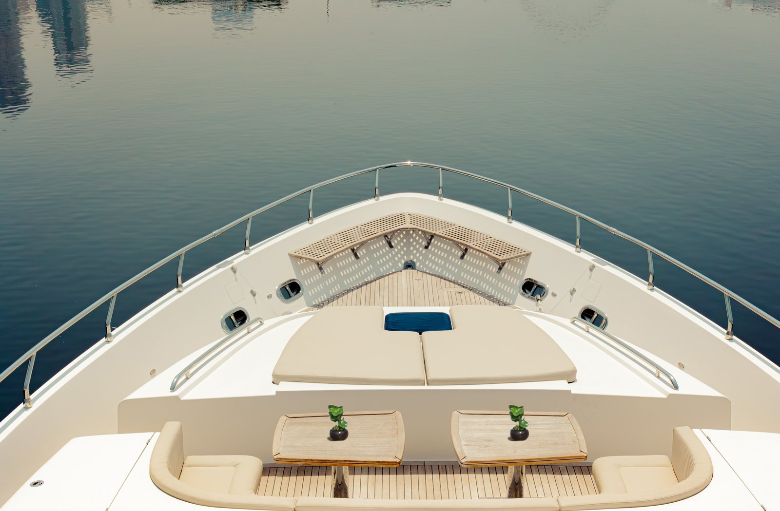 SOLARA private yacht in Dubai, preview photo 3